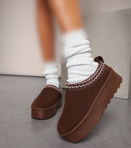 بوت زنانه. نیمبوت زنانه. بوت طرح آگ.