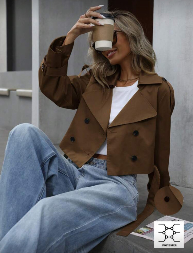 ترنچکت زنانه. ترنچکت پاییزه. بارونی زنانه. بارانی زنانه.