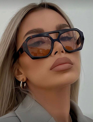 عینک آفتابی زنانه. عینک دودی زنانه
